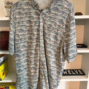 Casual Short-Sleeve Button-Down Shirt in Blue Multi Print